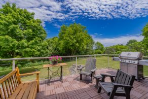 Post and Beam Scarlett Line, Springwater, Ontario - Country homes for sale and luxury real estate including horse farms and property in the Caledon and King City areas near Toronto