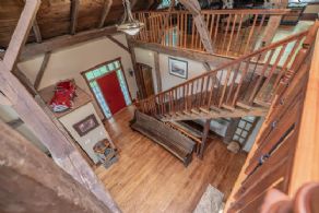 Post and Beam Scarlett Line, Springwater, Ontario - Country homes for sale and luxury real estate including horse farms and property in the Caledon and King City areas near Toronto