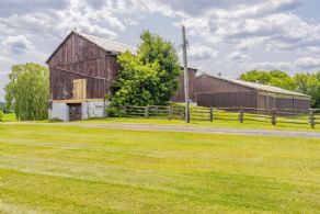Hammerfield Farm, King, Ontario - Country homes for sale and luxury real estate including horse farms and property in the Caledon and King City areas near Toronto