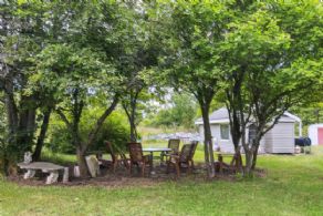 North Ridge Farm, Big Bay, Georgian Bluffs, Ontario - Country homes for sale and luxury real estate including horse farms and property in the Caledon and King City areas near Toronto