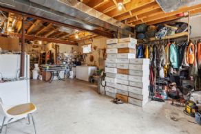 Lower Level Walk-out Workshop - Country homes for sale and luxury real estate including horse farms and property in the Caledon and King City areas near Toronto