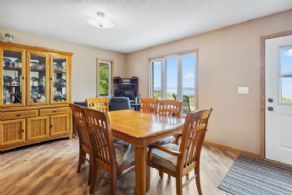 Dining Area - Country homes for sale and luxury real estate including horse farms and property in the Caledon and King City areas near Toronto