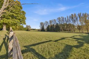 South Paddock - Country homes for sale and luxury real estate including horse farms and property in the Caledon and King City areas near Toronto