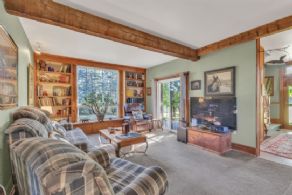 Family Room  - Country homes for sale and luxury real estate including horse farms and property in the Caledon and King City areas near Toronto