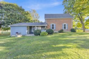 Farmhouse North Entrance - Country homes for sale and luxury real estate including horse farms and property in the Caledon and King City areas near Toronto