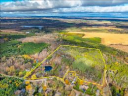 260 Glenville Road, Ontario - Country homes for sale and luxury real estate including horse farms and property in the Caledon and King City areas near Toronto