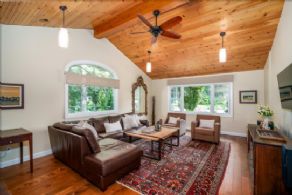 Renovated Vandorf Country Home, Whitchurch-Stouffville, Ontario - Country homes for sale and luxury real estate including horse farms and property in the Caledon and King City areas near Toronto