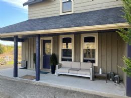 Primrose Farm, Mono, Ontario - Country homes for sale and luxury real estate including horse farms and property in the Caledon and King City areas near Toronto