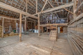 Sleepy Hollow Farm, Mono, Ontario - Country homes for sale and luxury real estate including horse farms and property in the Caledon and King City areas near Toronto