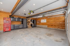 Sleepy Hollow Farm, Mono, Ontario - Country homes for sale and luxury real estate including horse farms and property in the Caledon and King City areas near Toronto