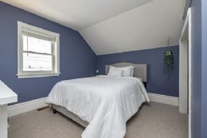 Farmhouse on the 8th Concession, King, Ontario - Country homes for sale and luxury real estate including horse farms and property in the Caledon and King City areas near Toronto