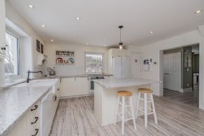 Farmhouse on the 8th Concession, King, Ontario - Country homes for sale and luxury real estate including horse farms and property in the Caledon and King City areas near Toronto