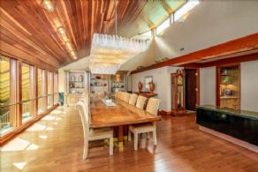 Dining Room - Country homes for sale and luxury real estate including horse farms and property in the Caledon and King City areas near Toronto