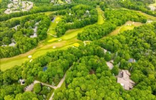 Steps to Beacon Hall Golf Club - Country homes for sale and luxury real estate including horse farms and property in the Caledon and King City areas near Toronto