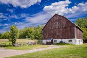 Original Woodrow Homestead , Oro-Medonte, Ontario - Country homes for sale and luxury real estate including horse farms and property in the Caledon and King City areas near Toronto