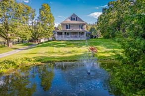 Original Woodrow Homestead , Oro-Medonte, Ontario - Country homes for sale and luxury real estate including horse farms and property in the Caledon and King City areas near Toronto
