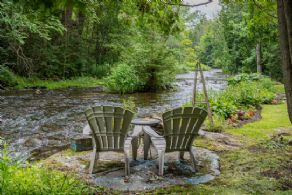 Credit River Cottage, Belfountain, Caledon, Ontario  - Country homes for sale and luxury real estate including horse farms and property in the Caledon and King City areas near Toronto