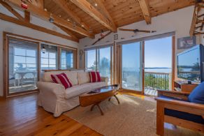 Kindersley Island, Cognashene, Ontario - Country homes for sale and luxury real estate including horse farms and property in the Caledon and King City areas near Toronto