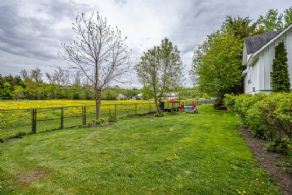 Inglewood Village, Ontario - Country homes for sale and luxury real estate including horse farms and property in the Caledon and King City areas near Toronto