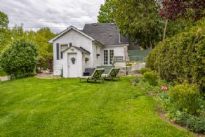 Inglewood Village, Ontario - Country homes for sale and luxury real estate including horse farms and property in the Caledon and King City areas near Toronto