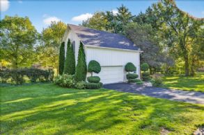 Inglewood Village, Ontario - Country homes for sale and luxury real estate including horse farms and property in the Caledon and King City areas near Toronto