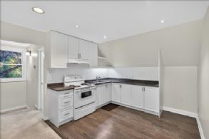 Inglewood Village, Ontario - Country homes for sale and luxury real estate including horse farms and property in the Caledon and King City areas near Toronto