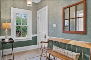 Inglewood Village, Ontario - Country homes for sale and luxury real estate including horse farms and property in the Caledon and King City areas near Toronto