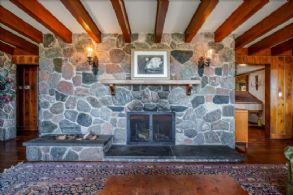 Main Residence Fireplace - Country homes for sale and luxury real estate including horse farms and property in the Caledon and King City areas near Toronto