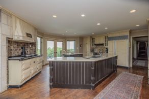 Main Residence Kitchen - Country homes for sale and luxury real estate including horse farms and property in the Caledon and King City areas near Toronto