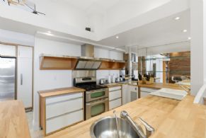 A Sanctuary for the Sky Bound, Port Hope, Ontario - Country homes for sale and luxury real estate including horse farms and property in the Caledon and King City areas near Toronto