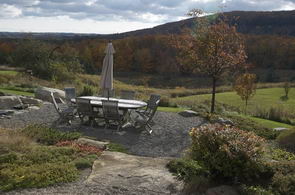 Escarpment Views - Country homes for sale and luxury real estate including horse farms and property in the Caledon and King City areas near Toronto