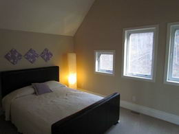 Bedroom 2 with En-Suite - Country homes for sale and luxury real estate including horse farms and property in the Caledon and King City areas near Toronto
