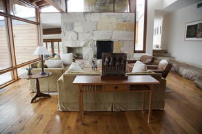 Living Room - Country homes for sale and luxury real estate including horse farms and property in the Caledon and King City areas near Toronto