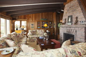 Master Living Room - Country homes for sale and luxury real estate including horse farms and property in the Caledon and King City areas near Toronto