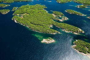 Steambath Point, Sans Souci - Country homes for sale and luxury real estate including horse farms and property in the Caledon and King City areas near Toronto