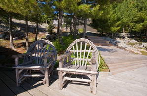 Lent Island - Country Homes for sale and Luxury Real Estate in Caledon and King City including Horse Farms and Property for sale near Toronto