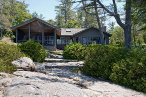 Cockburn Island, Sans Souci - Country homes for sale and luxury real estate including horse farms and property in the Caledon and King City areas near Toronto