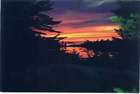 Georgian Bay is renowned for its spectacular sunsets. Barrett's breathtaking western view. - Country homes for sale and luxury real estate including horse farms and property in the Caledon and King City areas near Toronto