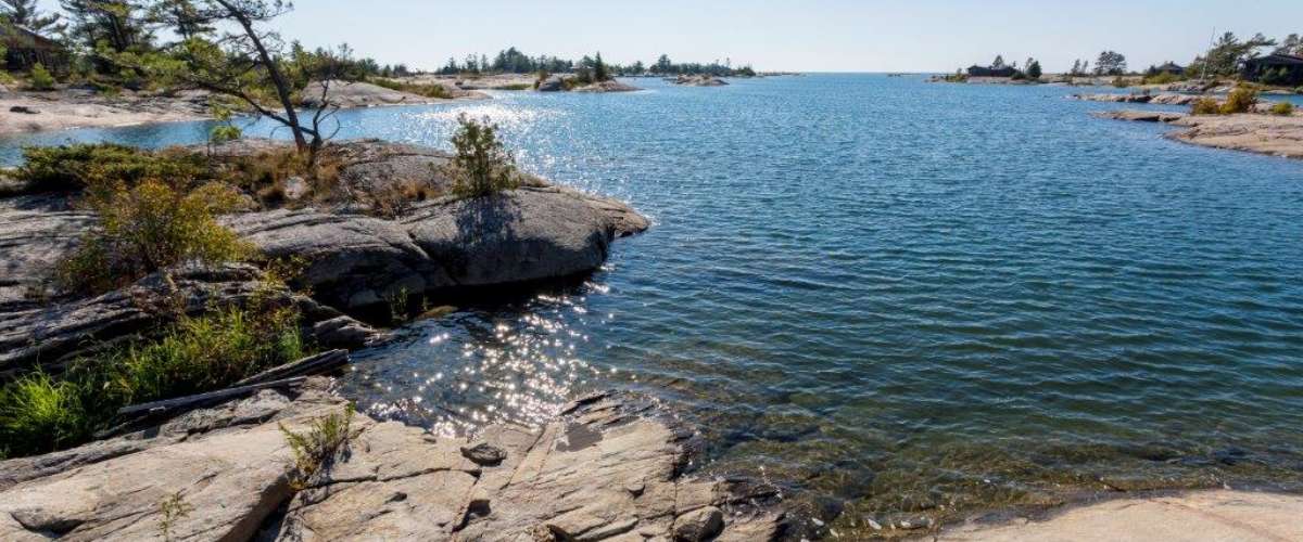 Country Homes for sale and Luxury Real Estate in Caledon and King City including Horse Property and Farms for sale