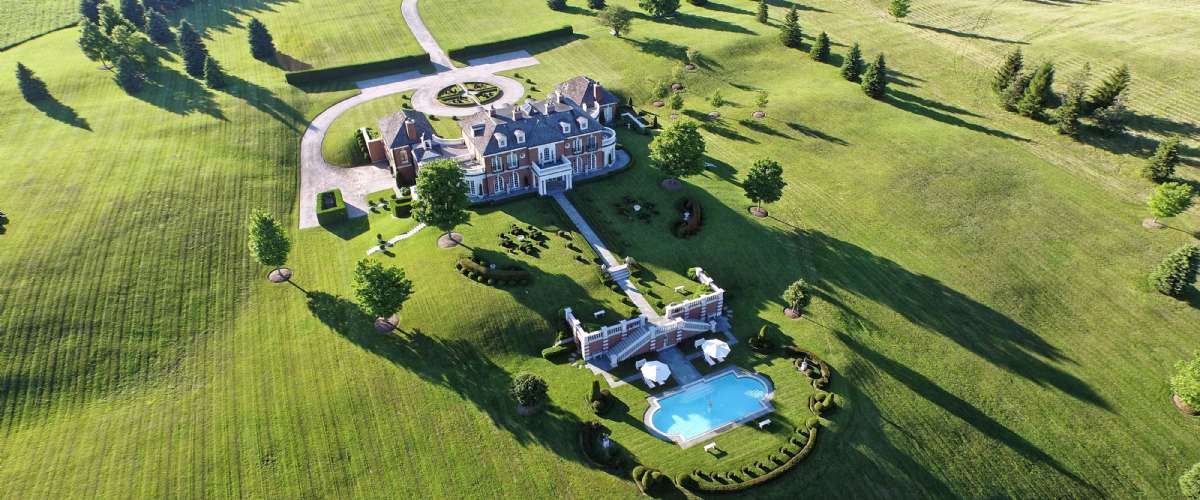 Country Homes for sale and Luxury Real Estate in Caledon and King City including Horse Property and Farms for sale